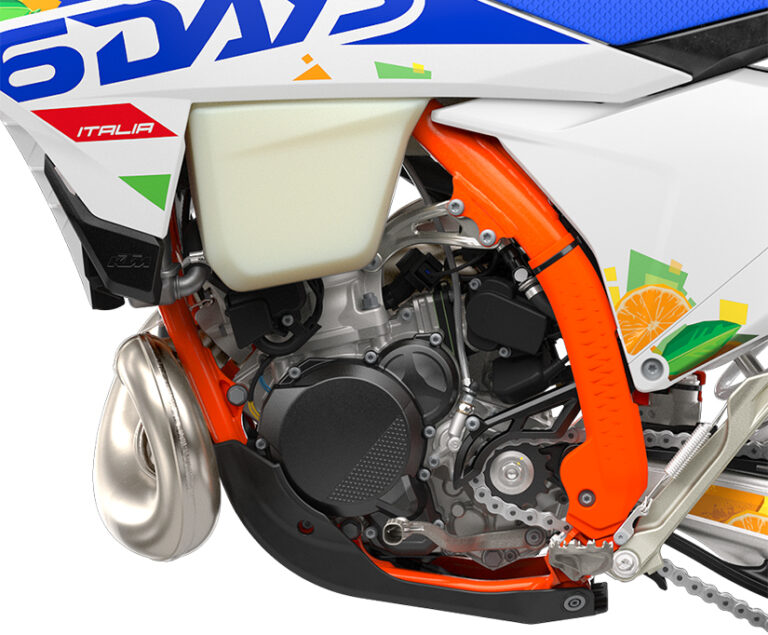 2026 KTM 300 EXC 6DAYS 5