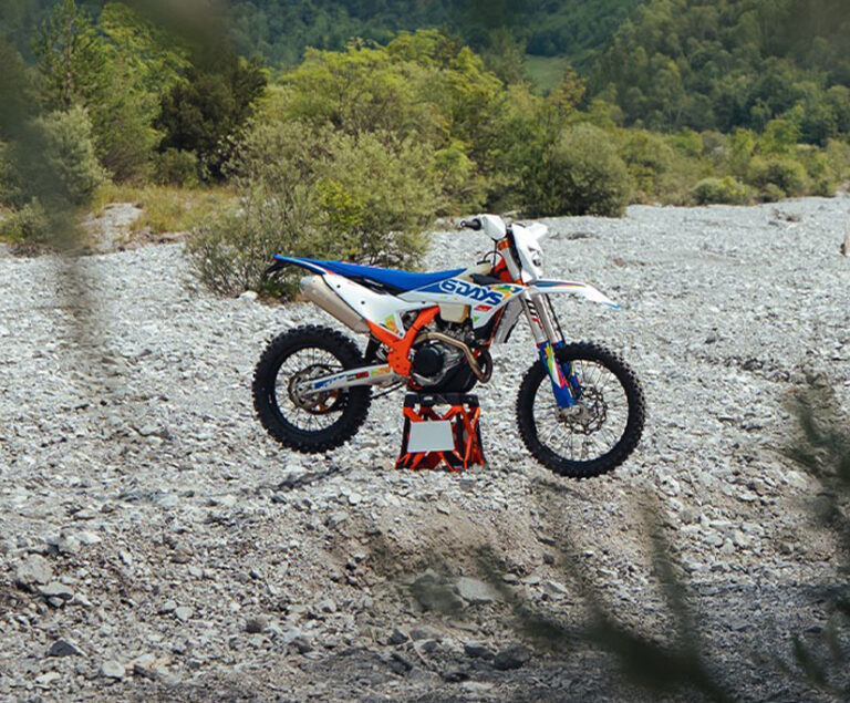 2026 KTM 350 EXCF 6DAYS 8